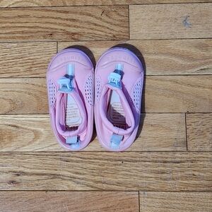 Kids skidders water shoes